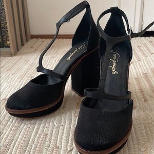 Free People Wythe Platform Heels
